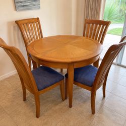 Round Wood Dining Table Set with 4 Chairs