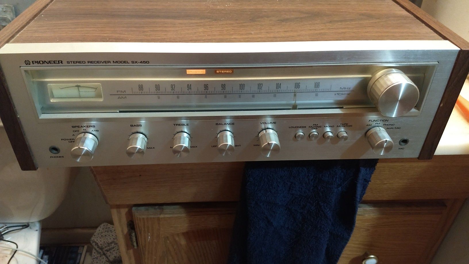 Vintage pioneer stereo receiver model SX 450