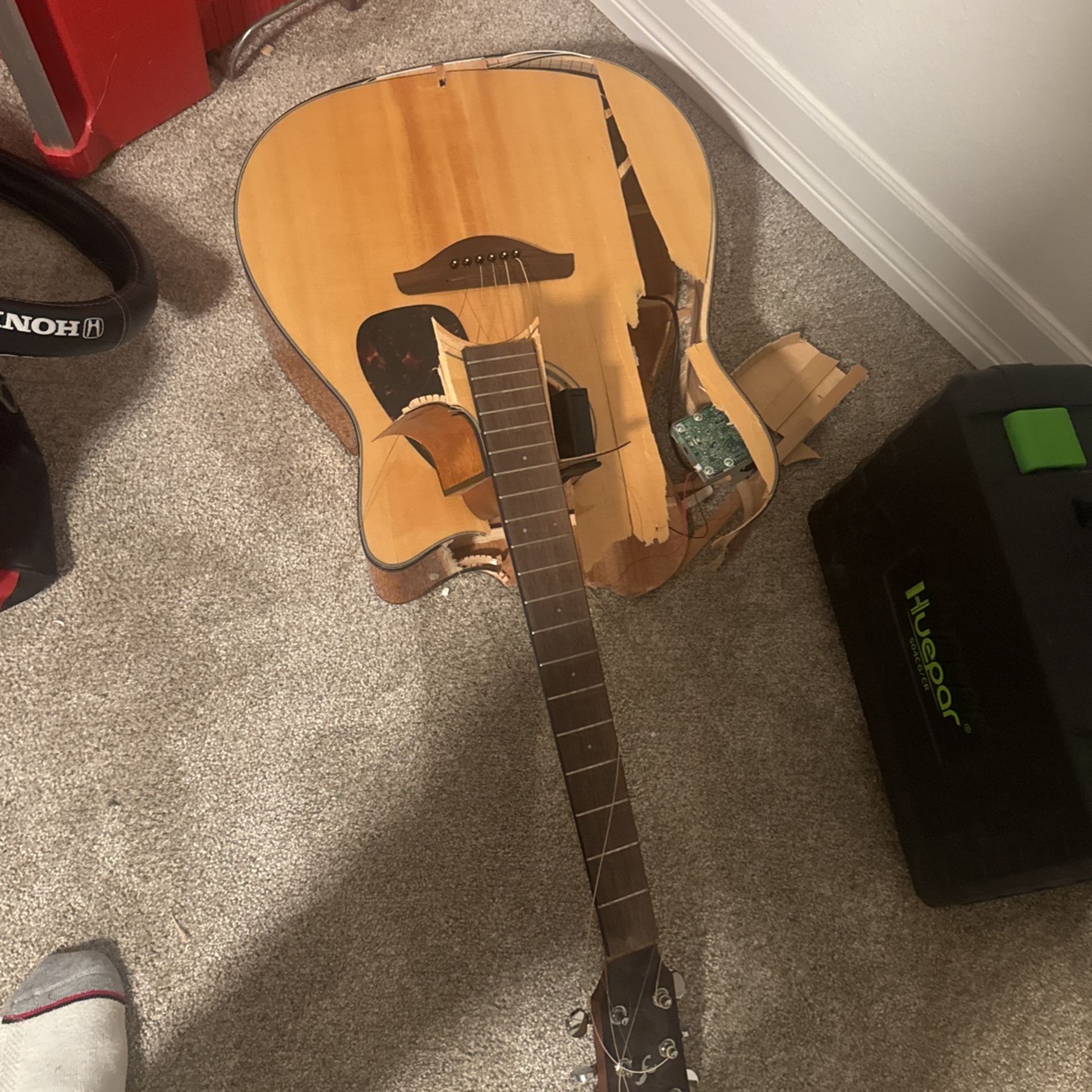 Broken Guitar For Parts