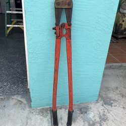 3 Foot Heavy Duty Boltcutters.