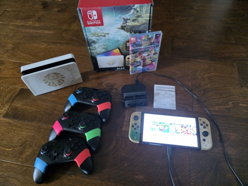Nintendo SWITCH OLED TEARS OF KINGDOM ZELDA VERSION