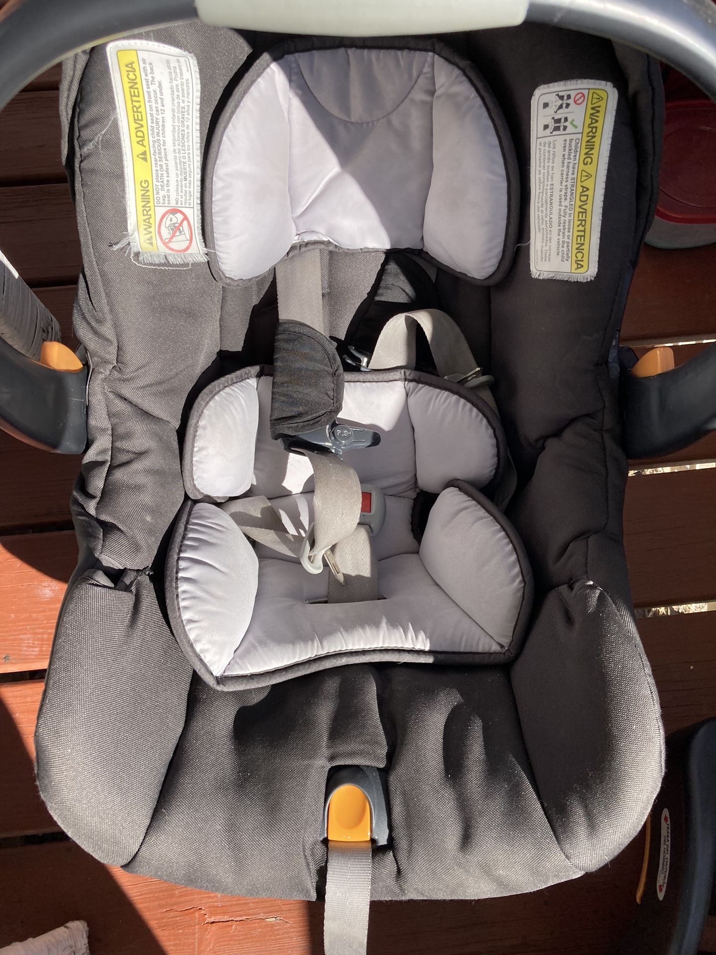 Chicco Infant Car seat & Buggy 