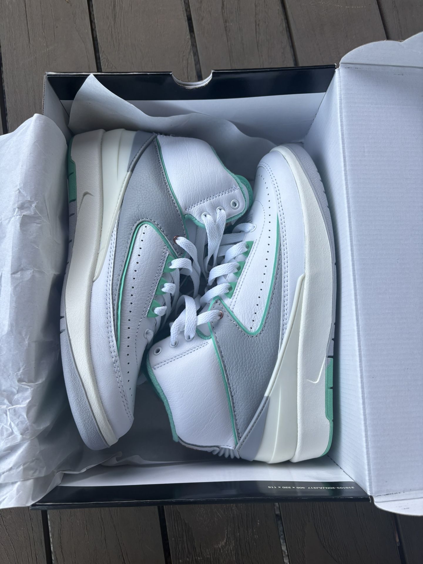 Jordan 3 Retro Crystal Mint