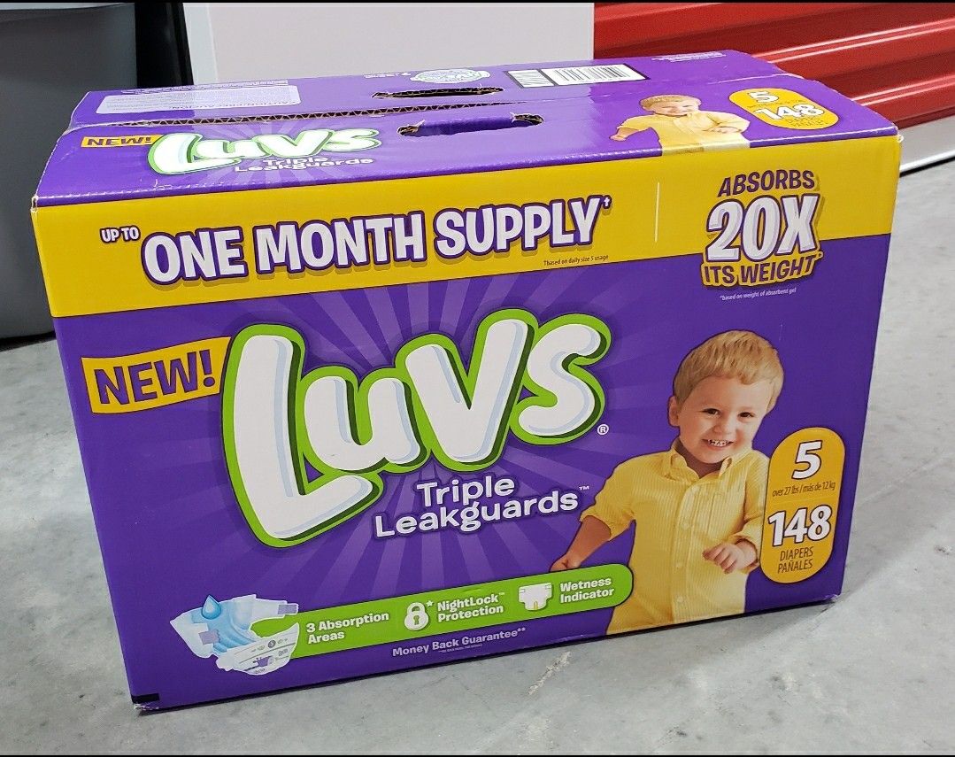 NEW Box of Luvs Diapers Size 5 Triple Leakguards 148 Ct