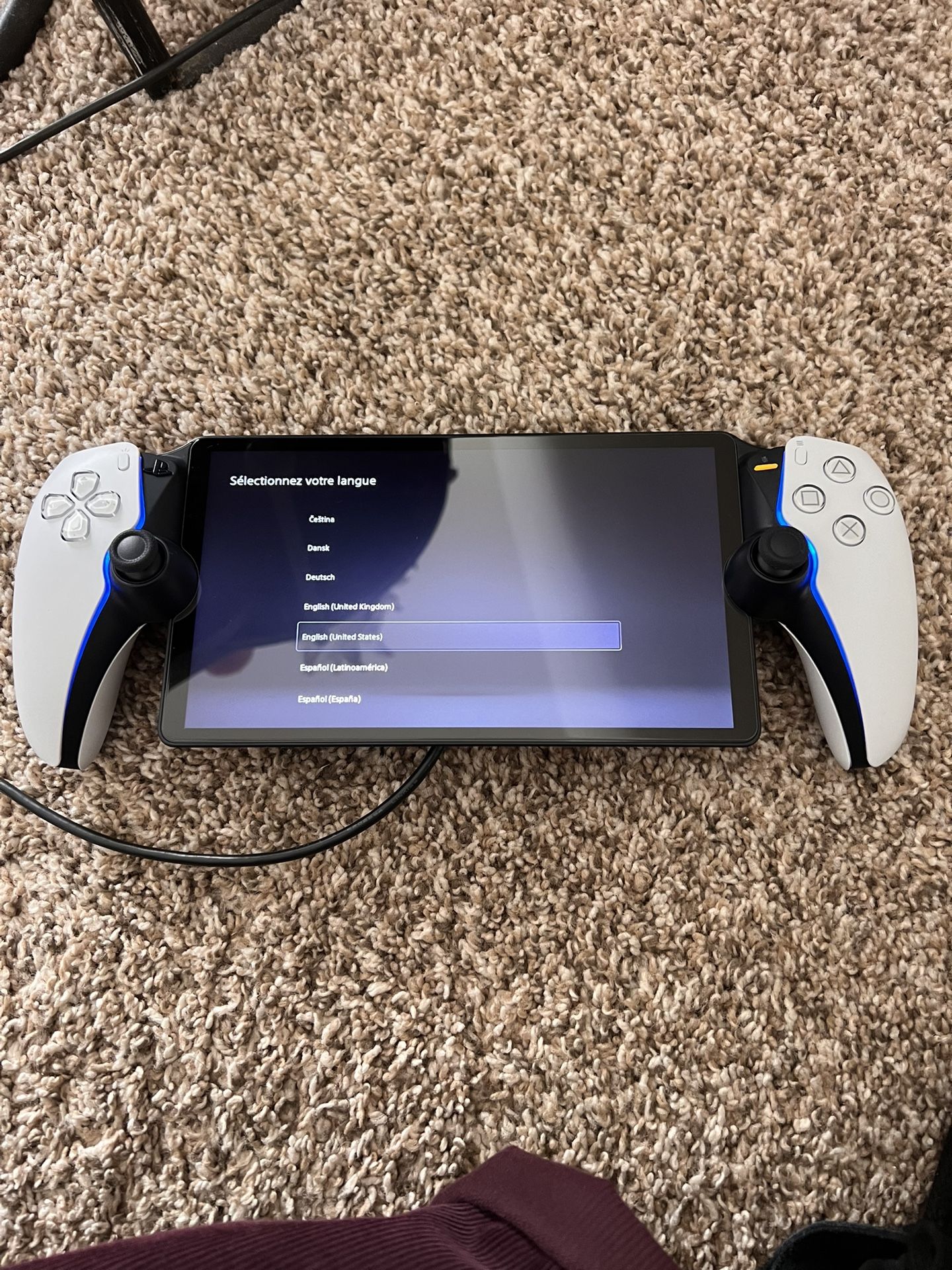 PlayStation Portal + Case + Extra Screen Protector