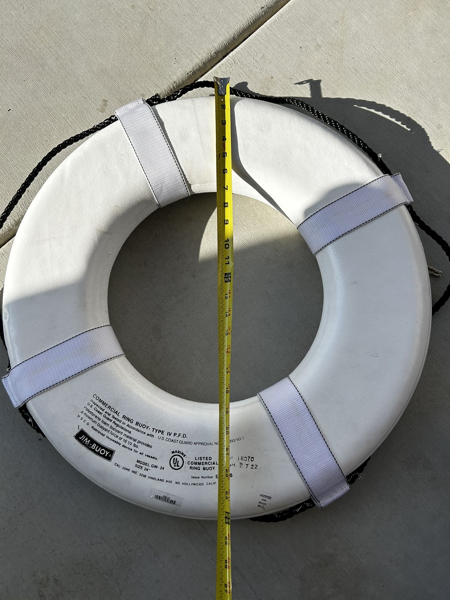 Big Boat Throw Safety Ring & To Large Taylor Made Black Large Bumpers / Fenders