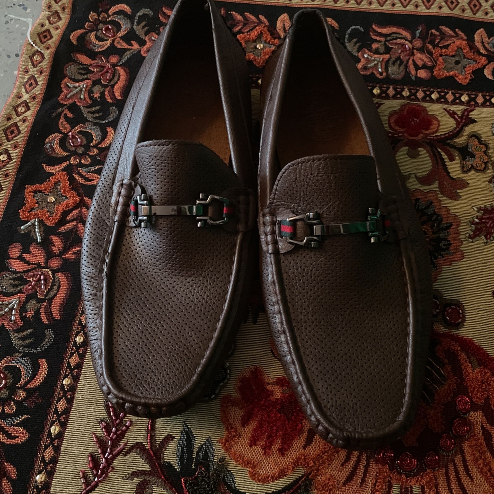 Men’s Amati Slipper Size 10
