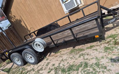 2700$$$ 6.5x16ft trailer with title 2700$$