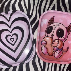 Assorted colors & theme trays