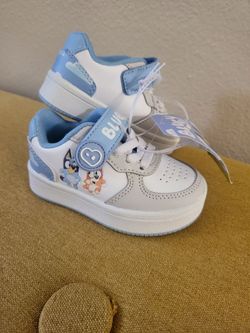 Baby boy shoes size 5