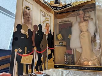 Hooray For Hollywood Special Edition Barbie Doll Avon
