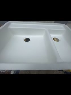 Solid surface materials remnants
