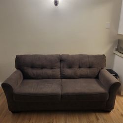 Free Couch, Small Dinning Set And Lamp!