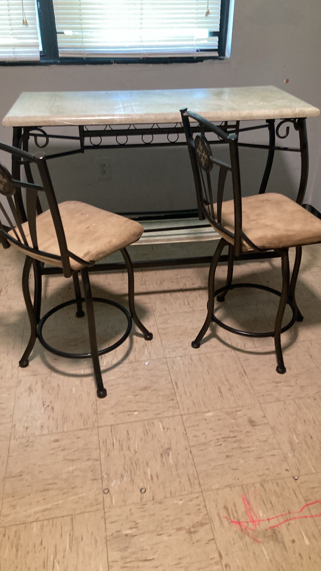 Small Table With Chairs