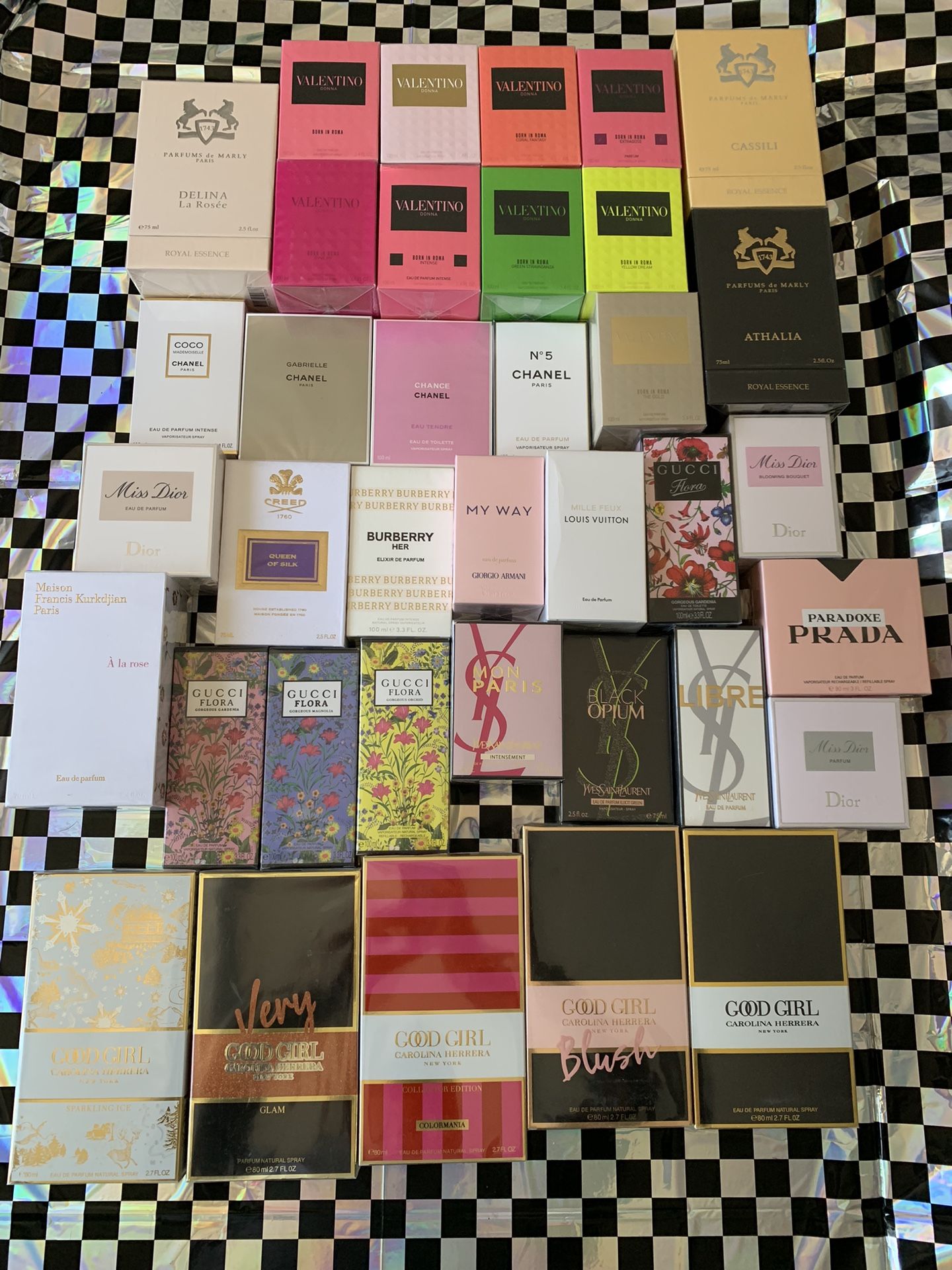 Perfumes & Cologne