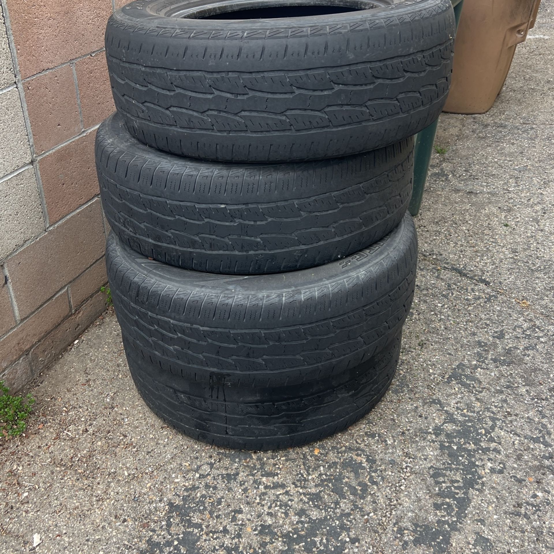 Delinetc Tires  FREE!!!!