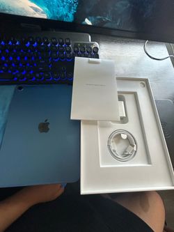 iPad A16 WiFi + Cellular 5G