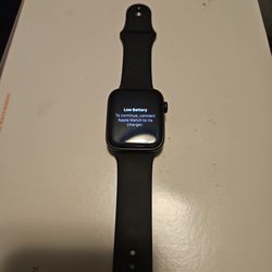 Apple Watch (SE) 2nd Gen (Used Twice)