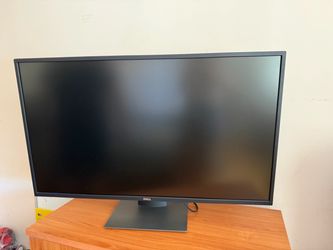 Dell Monitor 42.5 inch