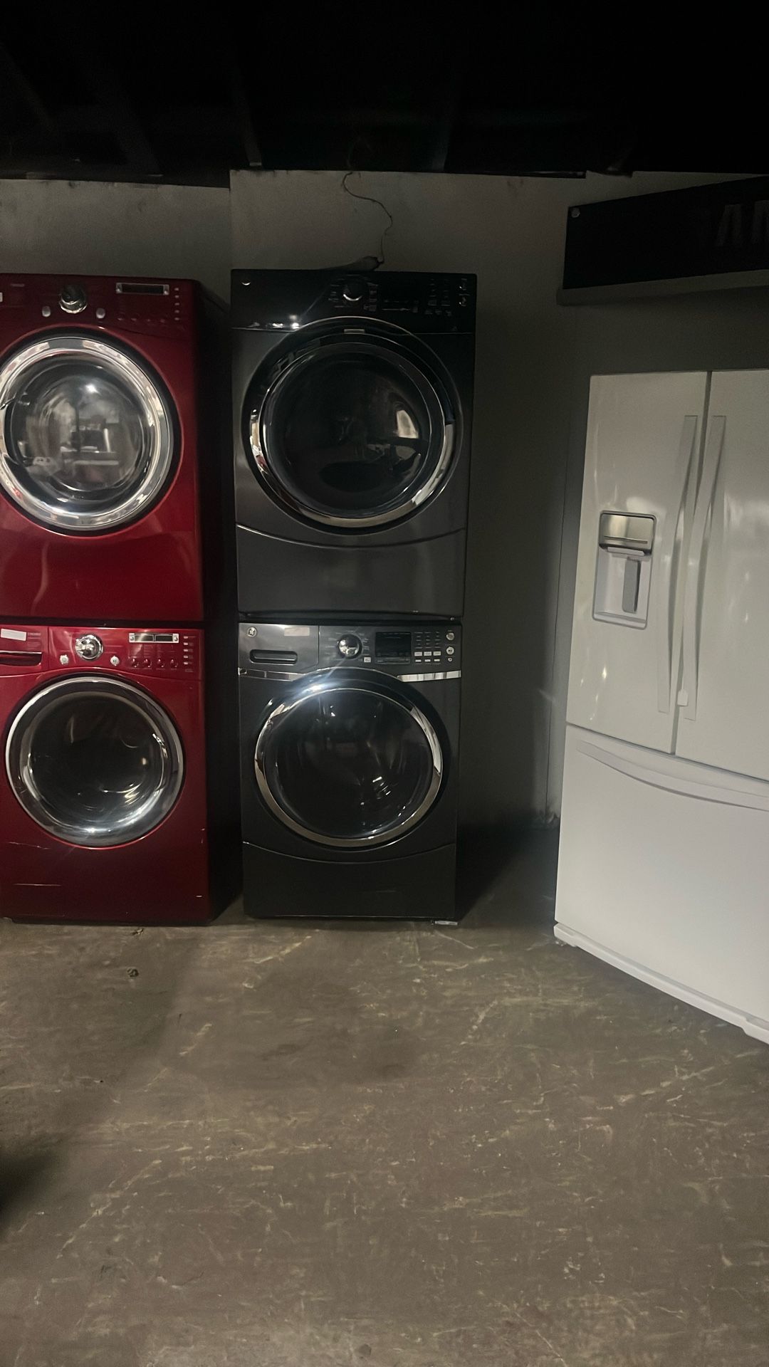 GE Washer And Dryer $599