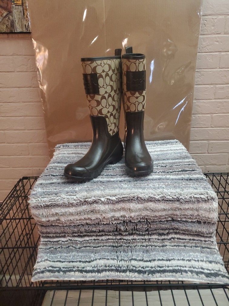 Coach Rain Boots Size 7