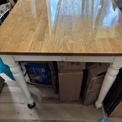 Bat Height Cottage Table and Chairs