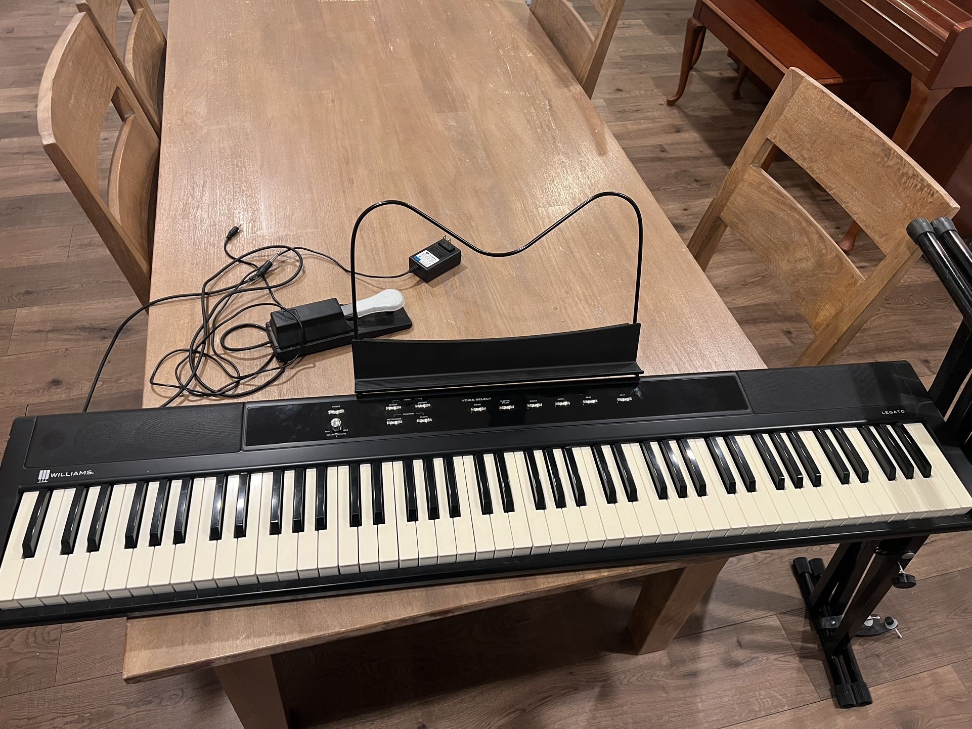 Williams Legato Keyboard 