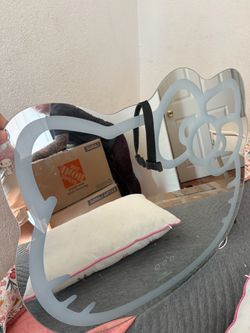 Hello kitty mirror