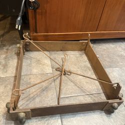 Antique extremely solid, cast-iron farmhouse style awesome hanging pot holder