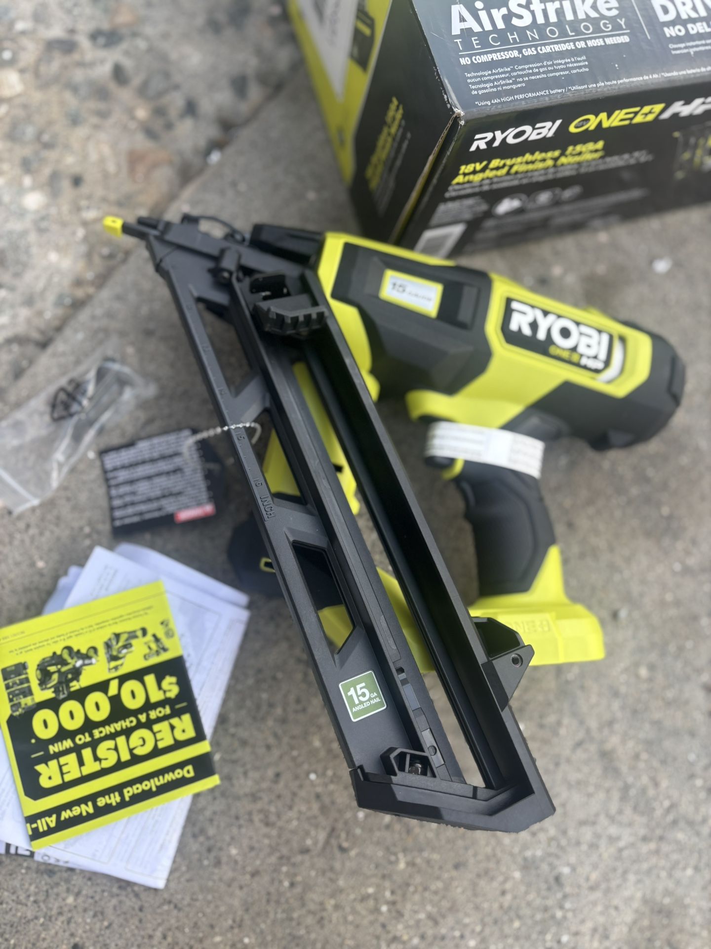 Pistola De Clavos Rioby 