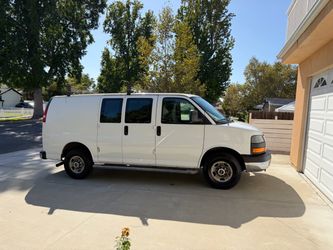 2015 Chevy express 2500