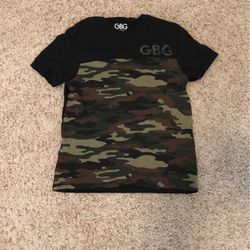 Guess Camo And Black Shirt Large