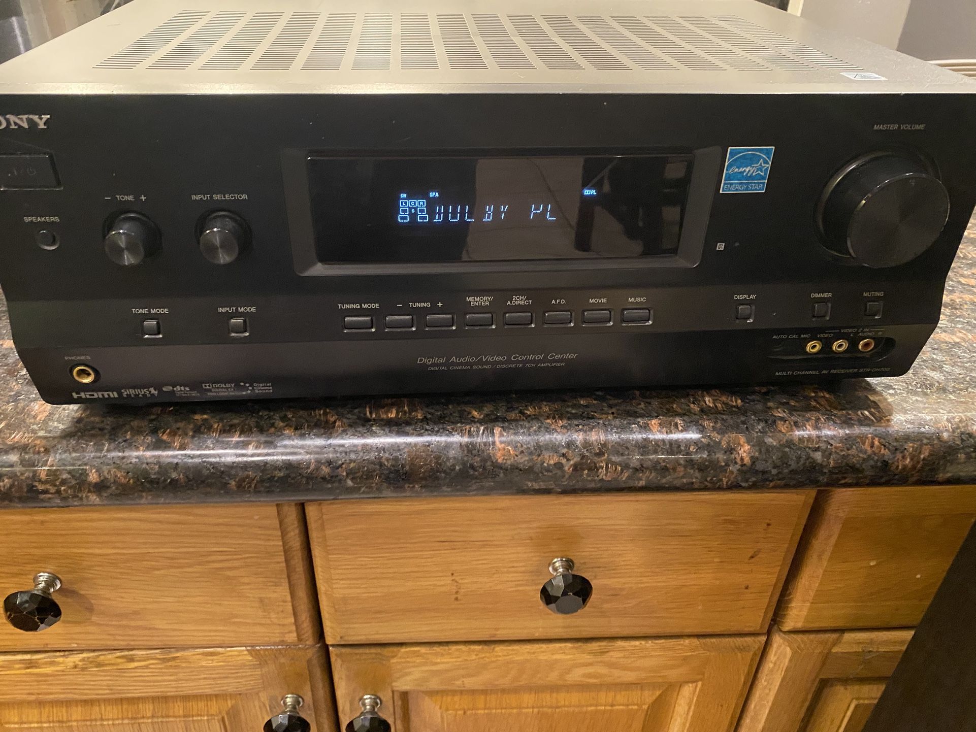 Sony Receiver /amplifier / Tuner with HDMi