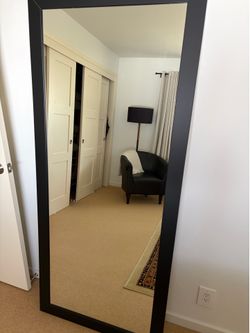 Modern & Contemporary Mirror - Like New