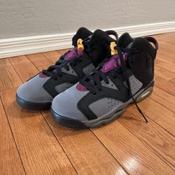 Jordan 6 Retro Bordeaux Size 6y 7.5 Woman 
