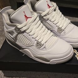 Jordan 4 Oreo (2021) Size 7y