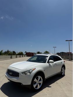 2011 Infiniti Fx35