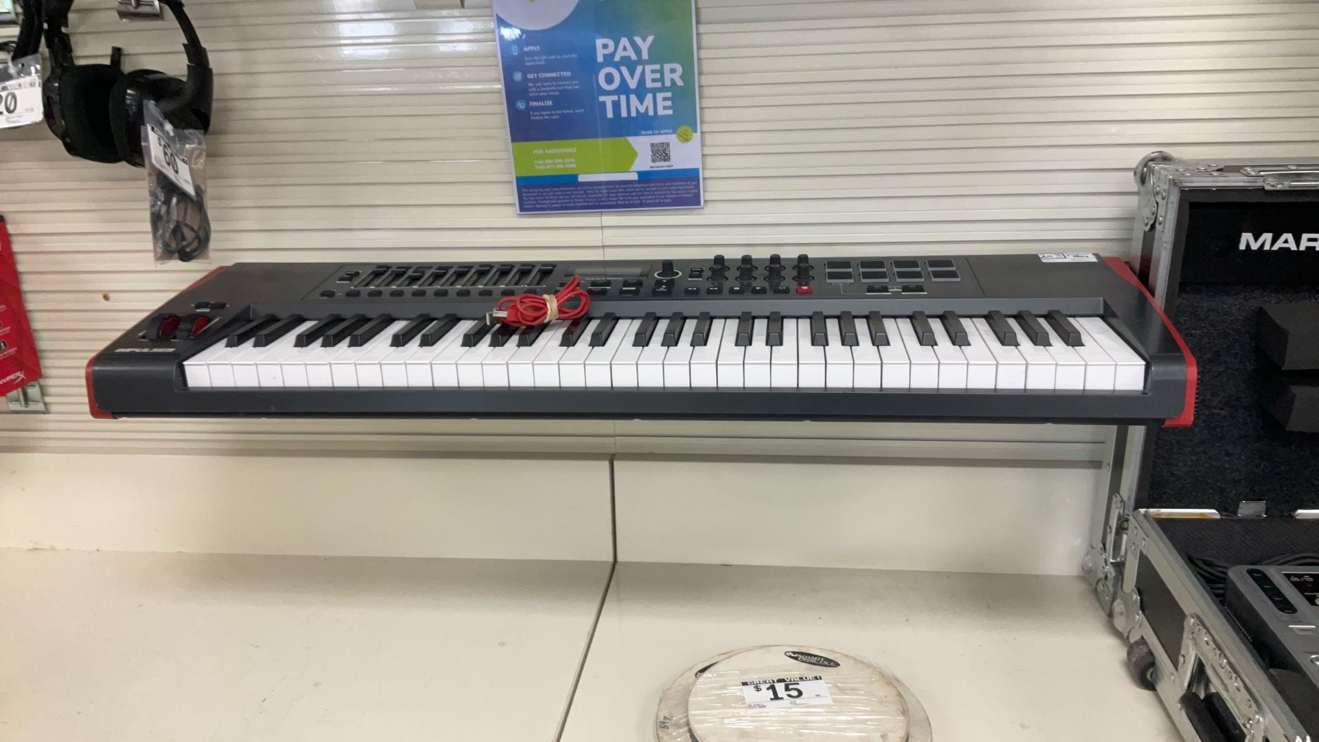 NOVATION IMPULSE 61 KEYBOARD