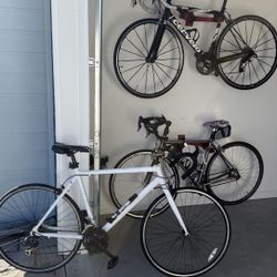 white road bike 