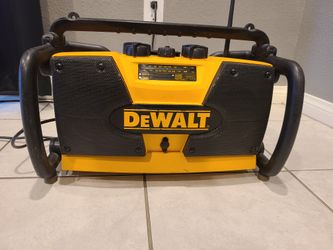 Dewalt radio charger