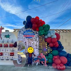 Superhero Party decorations