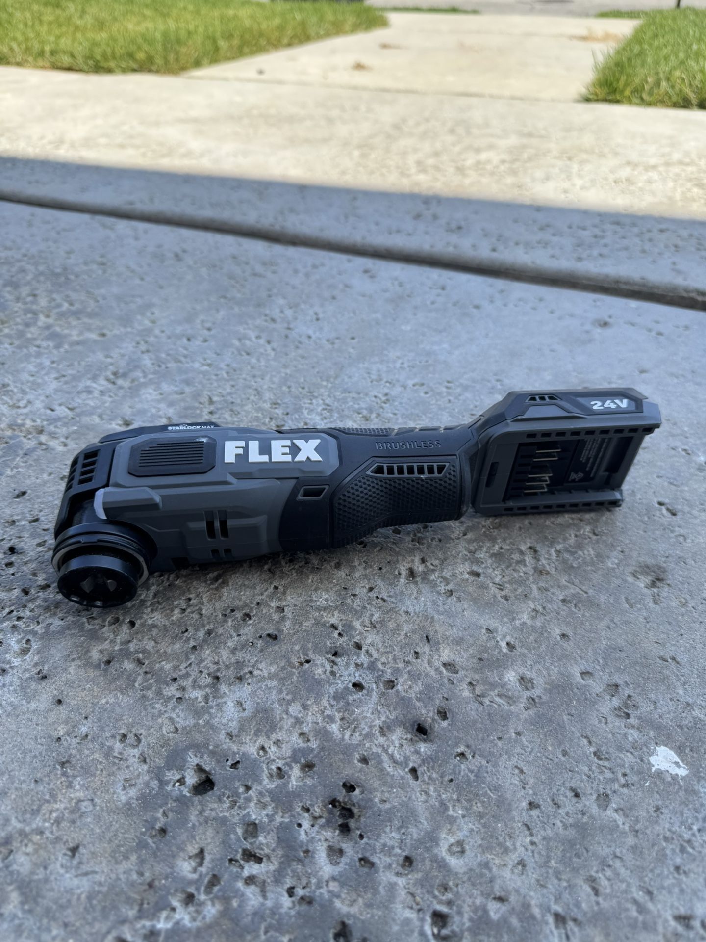 Flex Oscillating Saw