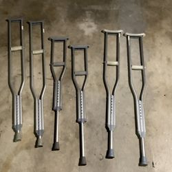 3 Pairs of crutches