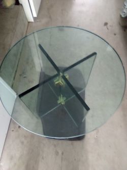Round Glass Corner Table