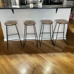 Bar stools offer up hotsell