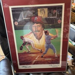 MIKE SCHMIDT PHILADELPHIA PHILLIES AUTOGRAPHED LITHOGRAPH LIMITED  934/1500 Framed & Double Matted. The frame glass is cracked in the bottom. 20x26