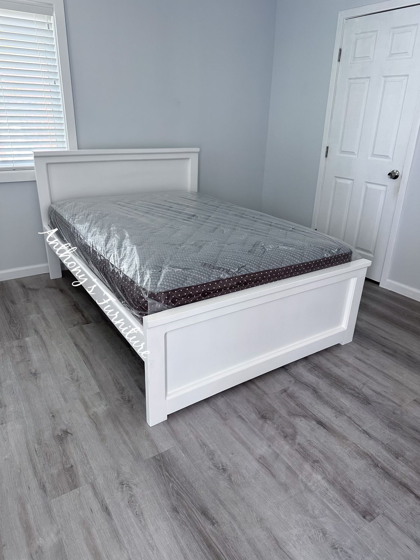 White Full Bed & Bamboo Mattress 
