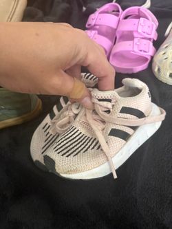 Girl shoes