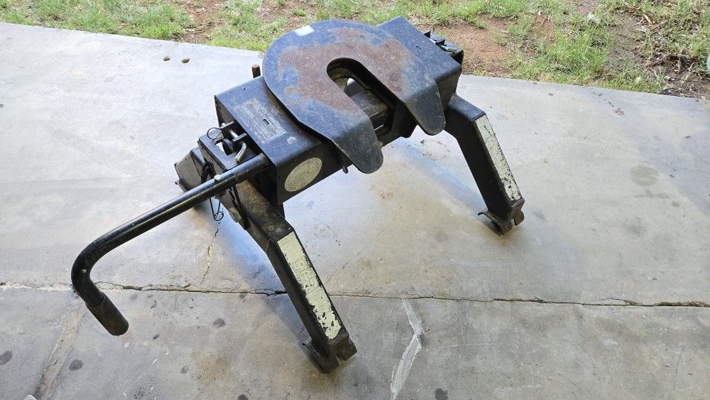 5th Wheel Hitch 15k