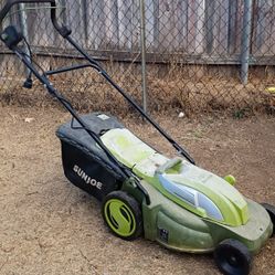 Used But Excellent Condition SunJoe Mower 100$